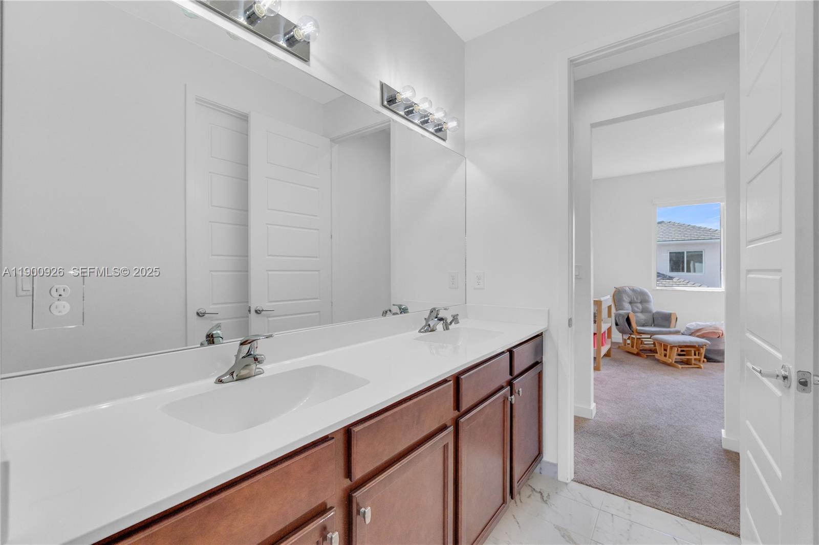 15288 Southwest 176th Terrace Miami, FL 33187 - Photo 34 of 68