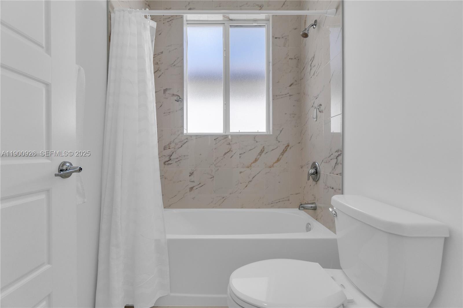 15288 Southwest 176th Terrace Miami, FL 33187 - Photo 35 of 68
