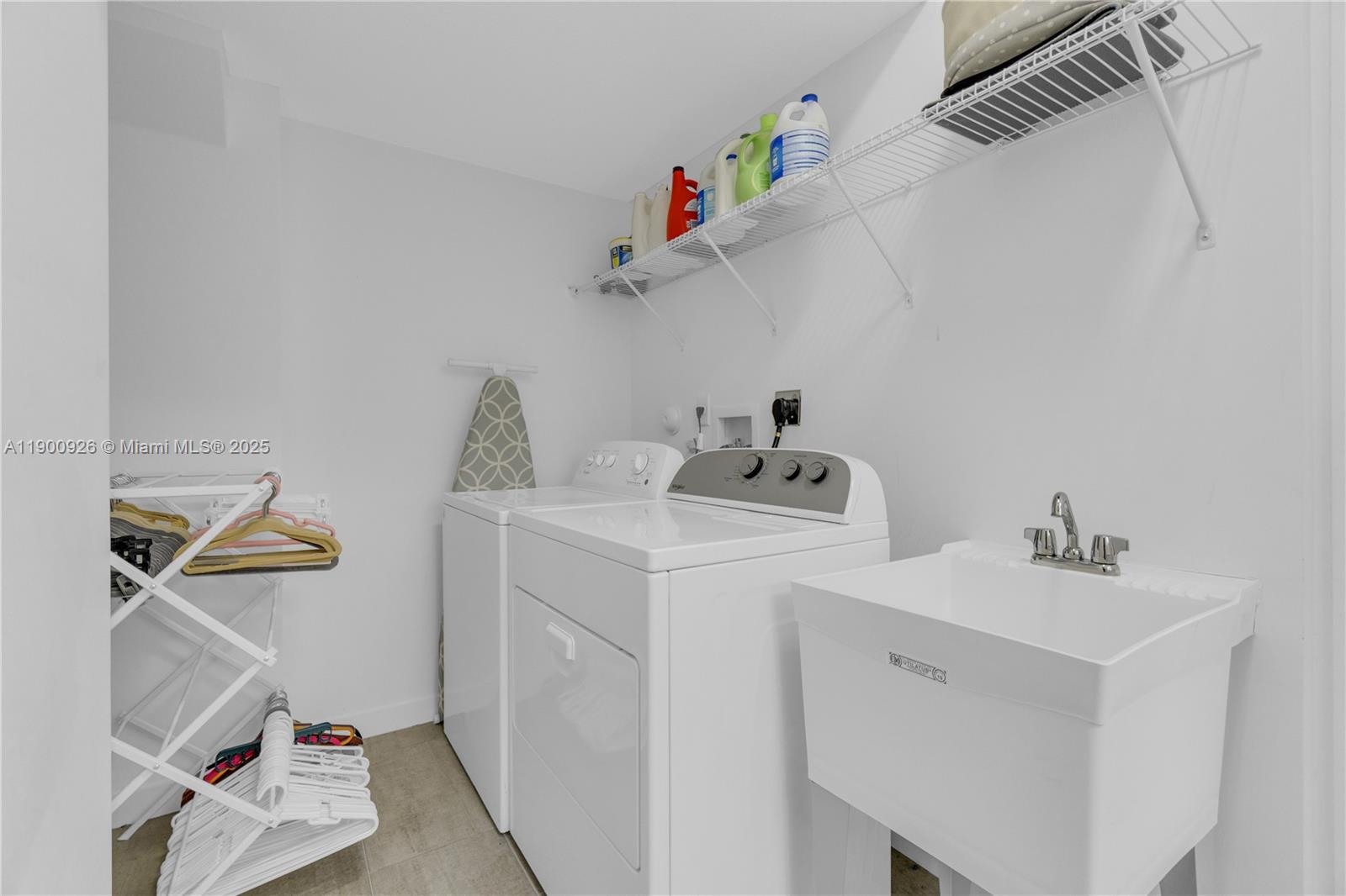 15288 Southwest 176th Terrace Miami, FL 33187 - Photo 48 of 68