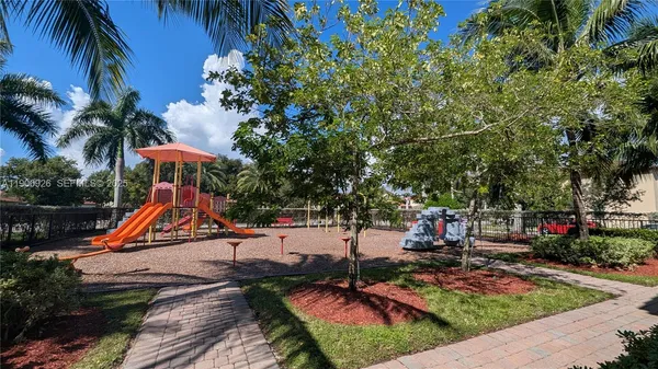 $879,900 | 15288 Southwest 176th Terrace, Miami, FL 33187
