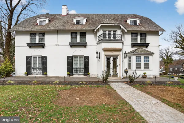 $1,000,000 | 8148 High School Road, Elkins Park, PA 19027