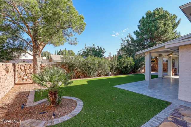$389,900 | 2081 Pueblo Nuevo Circle, El Paso, TX 79936