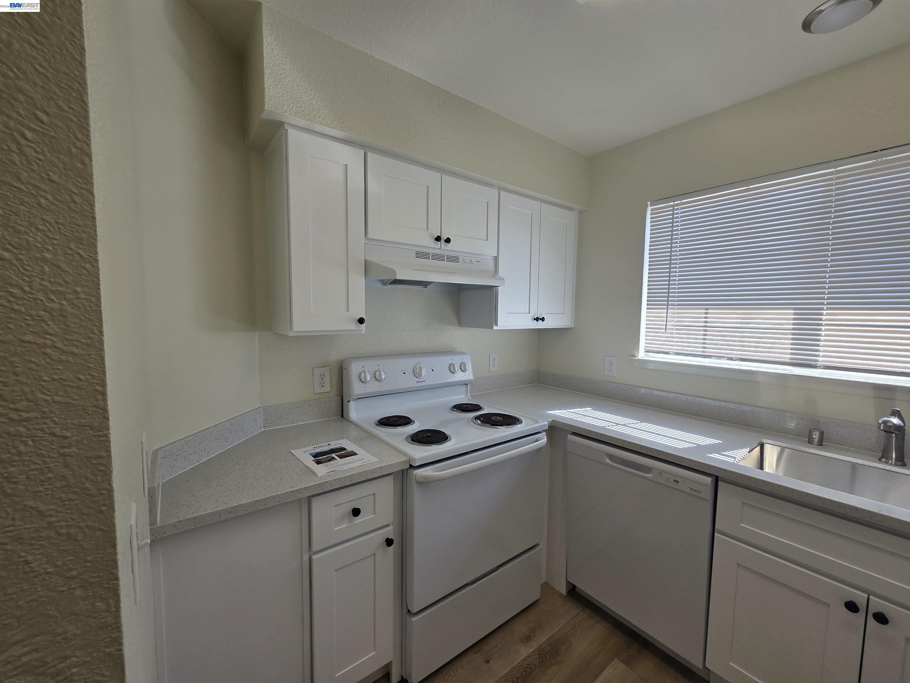 2255 Chestnut Street, Unit 9 Livermore, CA 94551 - Photo 8 of 41
