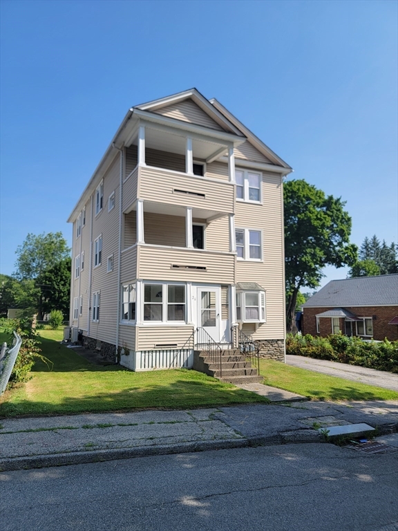 26 Stebbins Street, Unit 2 Worcester, MA 01607 - Photo 13 of 13
