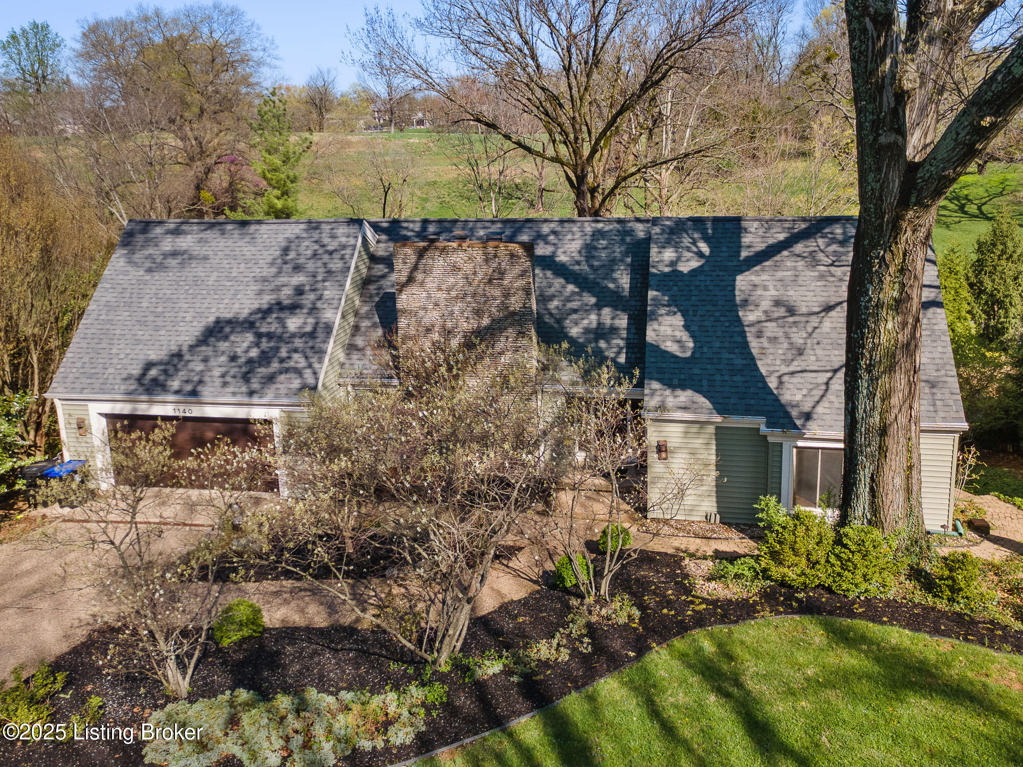 1140 Rostrevor Circle Louisville, KY 40205 - Photo 4 of 56 1140 Rostrevor Cir-4