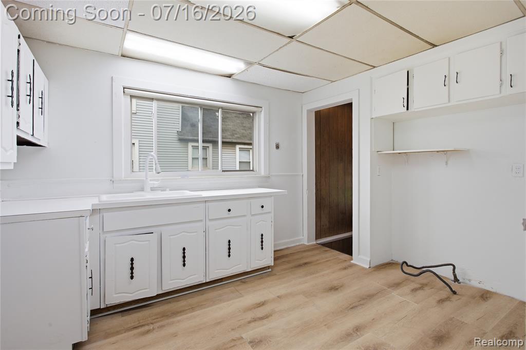 147 Charles Street River Rouge, MI 48218 - Photo 7 of 24