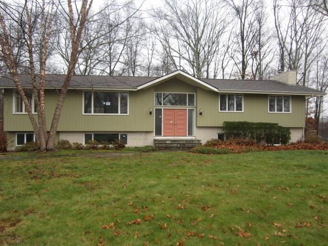 53 Briar Hill Road Norwich, CT 06360 - Photo 1 of 1 Gallery Image 1