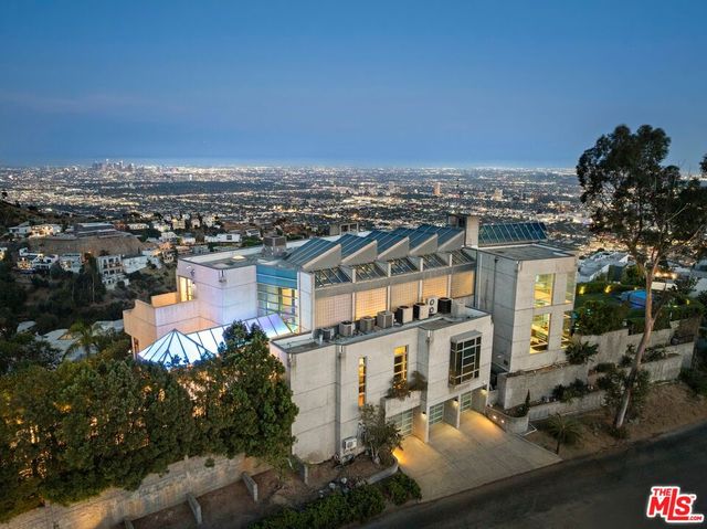 $100,000 | 2260 Sunset Plaza Drive, Los Angeles, CA 90069