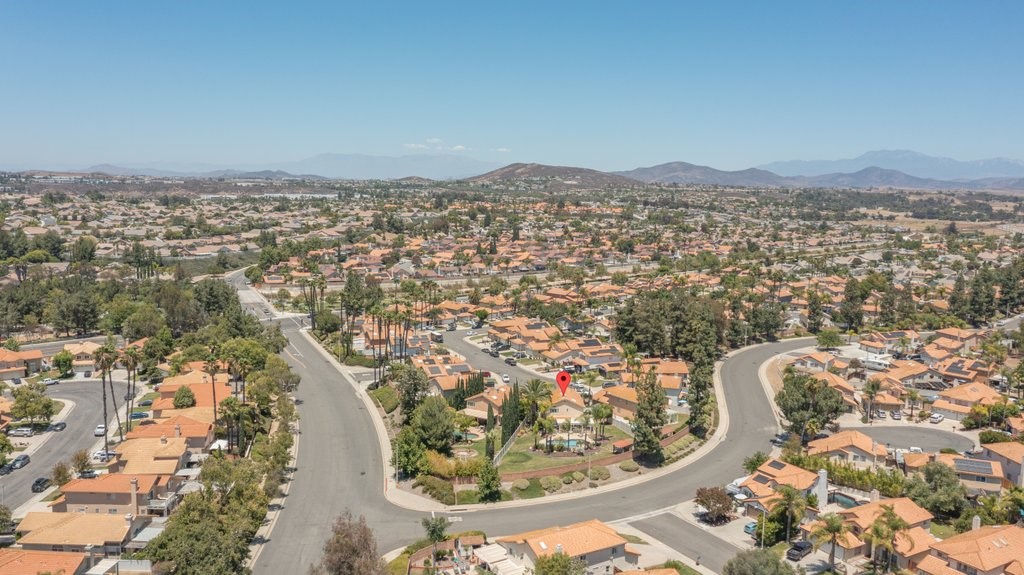30014 Milano Road Temecula, CA 92591 - Photo 7 of 33