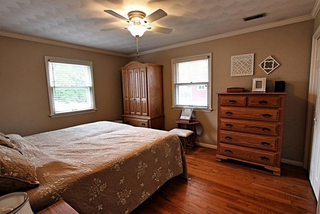 701 Braugham Road Indianapolis, IN 46227 - Photo 14 of 22 Gallery Image 14
