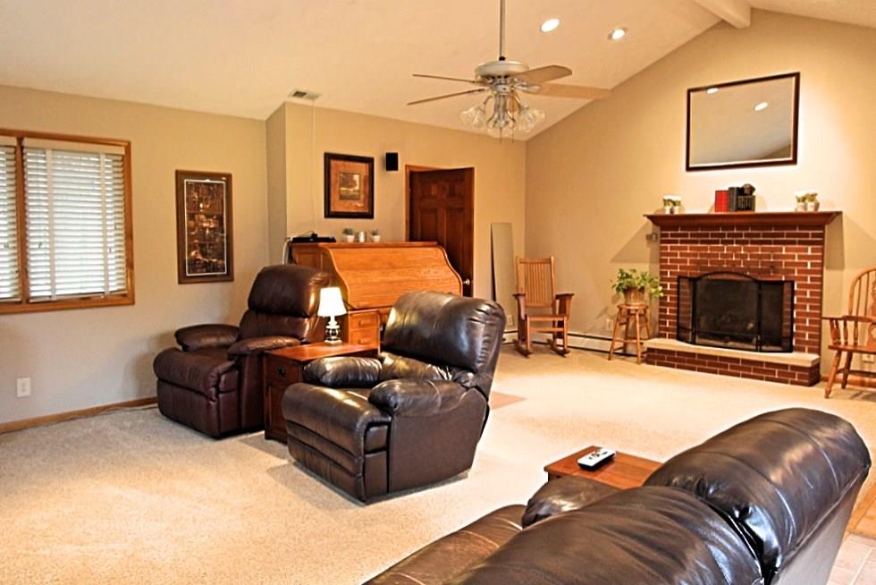 701 Braugham Road Indianapolis, IN 46227 - Photo 6 of 22 Gallery Image 6