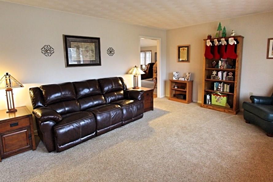 701 Braugham Road Indianapolis, IN 46227 - Photo 10 of 22 Gallery Image 10