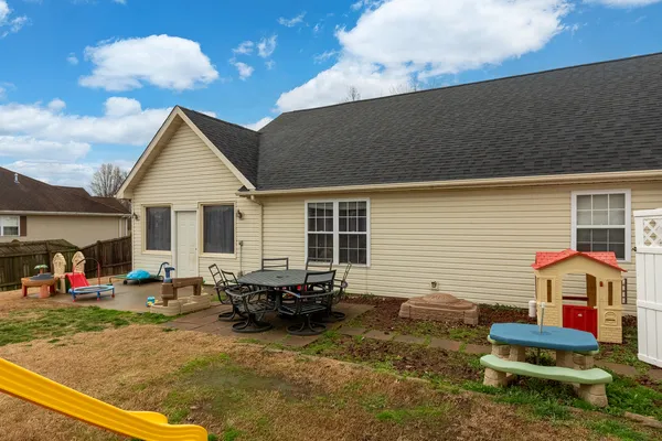 $354,900 | 1211 Mockingbird Lane, Carterville, IL 62918