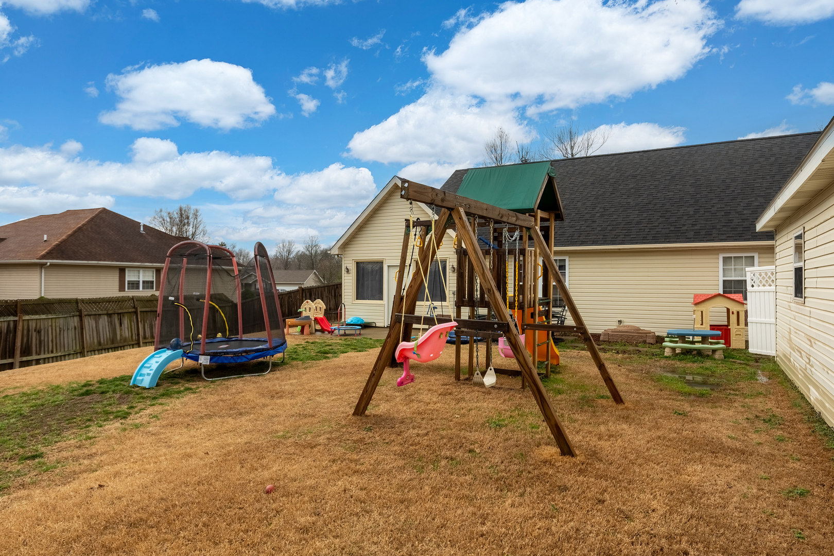 1211 Mockingbird Lane Carterville, IL 62918 - Photo 36 of 45