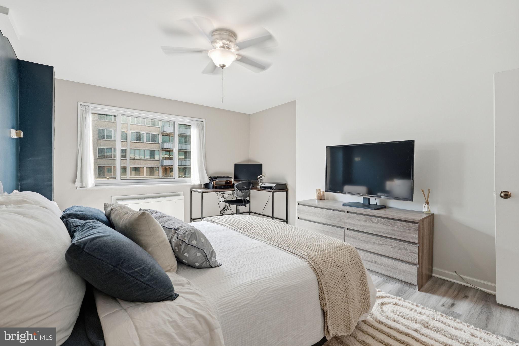 1200 South Arlington Ridge Road, Unit 614 Arlington, VA 22202 - Photo 18 of 26 Bedroom