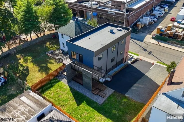 $3,500 | 246 Cortlandt Street, Unit 1, Belleville, NJ 07109