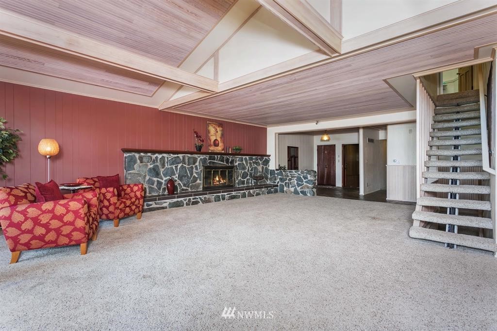 4105 Erlands Point Road Northwest Bremerton, WA 98312 - Photo 11 of 25 Gallery Image 11