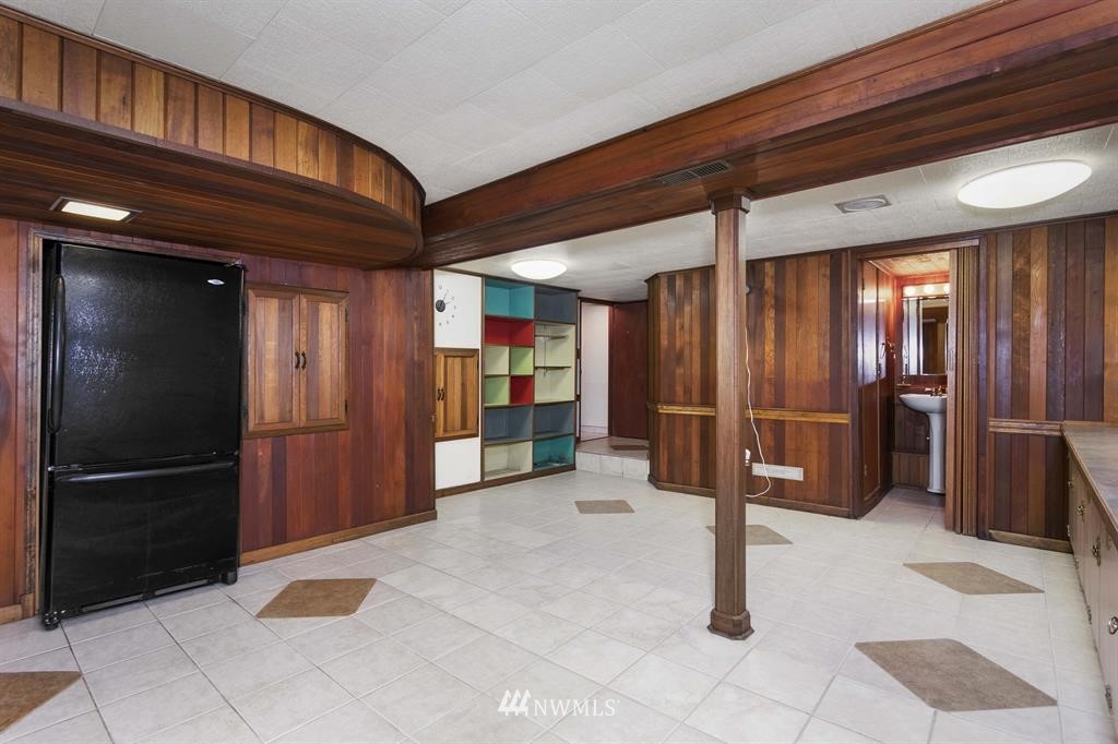 4105 Erlands Point Road Northwest Bremerton, WA 98312 - Photo 18 of 25 Gallery Image 18