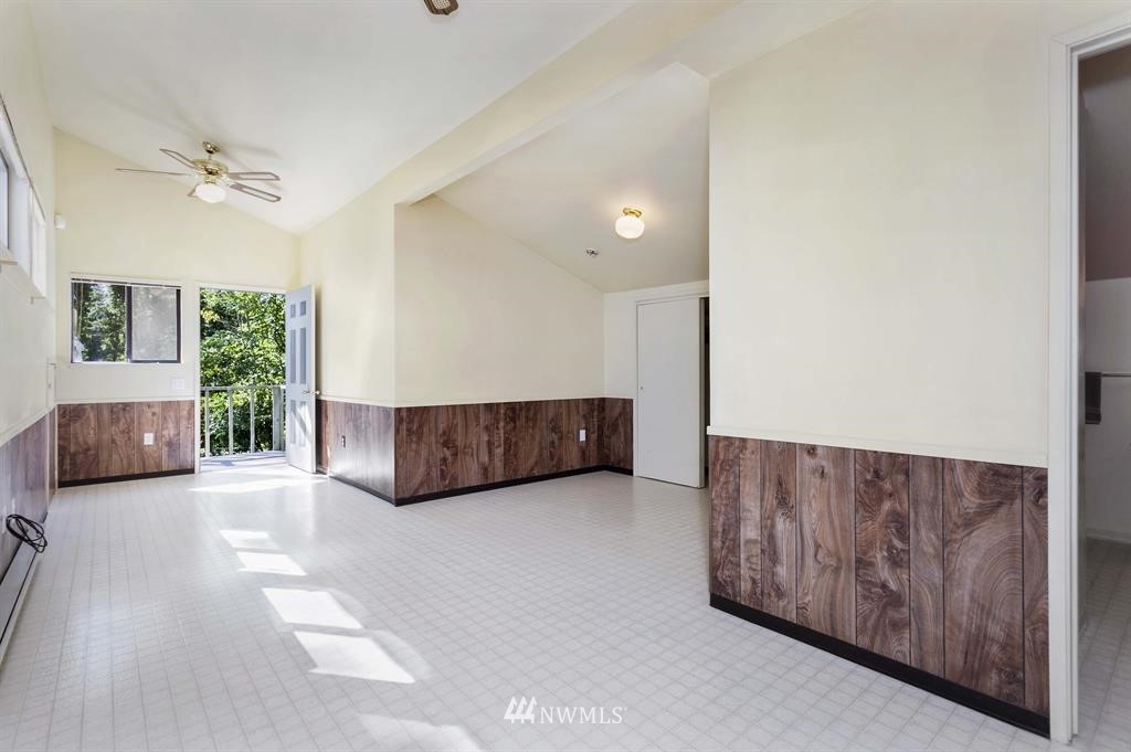 4105 Erlands Point Road Northwest Bremerton, WA 98312 - Photo 24 of 25 Gallery Image 24
