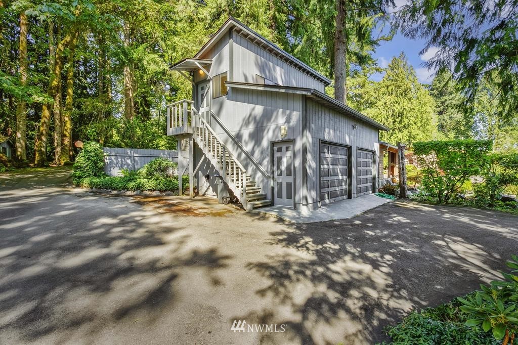4105 Erlands Point Road Northwest Bremerton, WA 98312 - Photo 6 of 25 Gallery Image 6