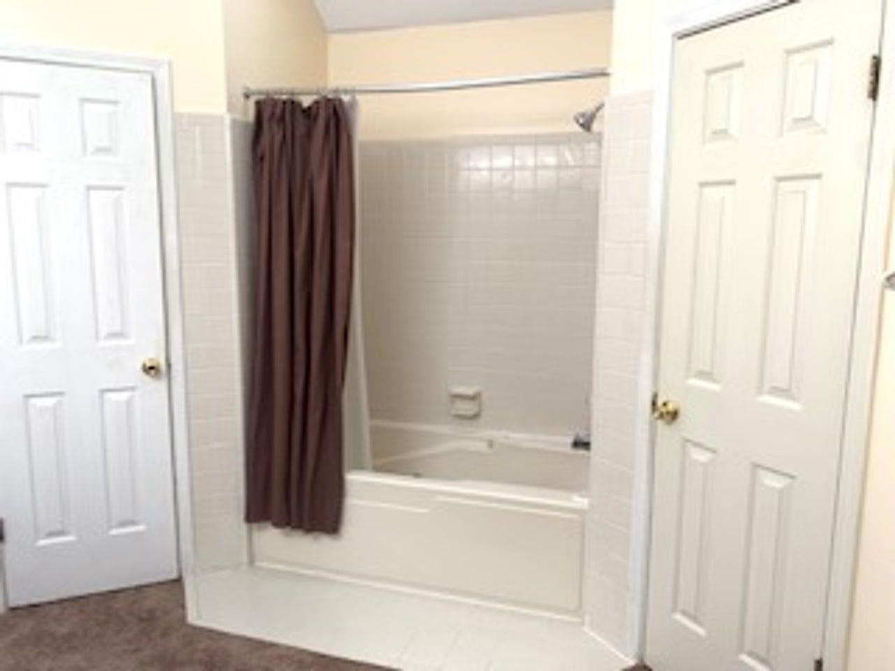 5269 Ross Road Memphis, TN 38141 - Photo 12 of 16