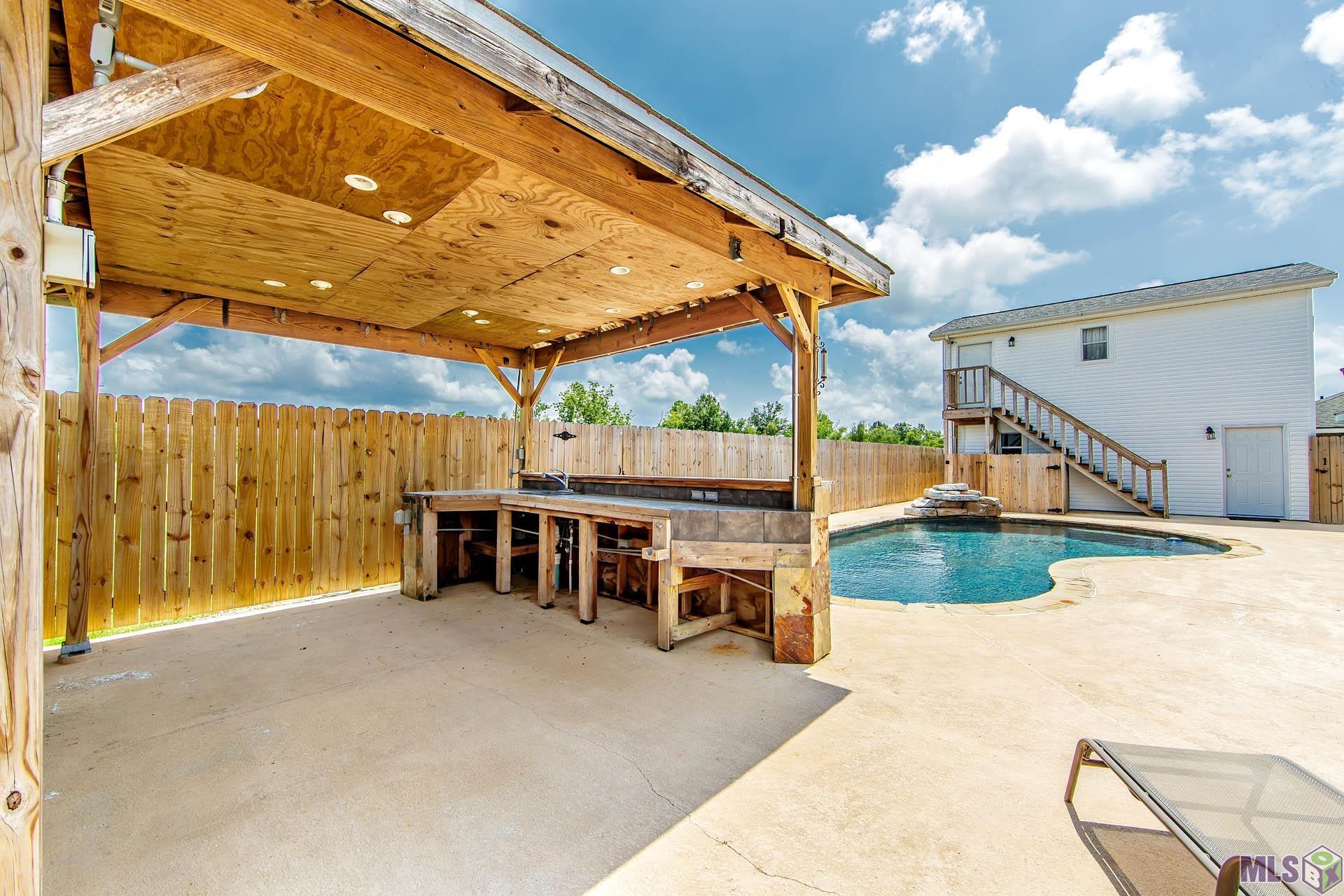 321 Elm Drive Raceland, LA 70394 - Photo 5 of 15 Gallery Image 5