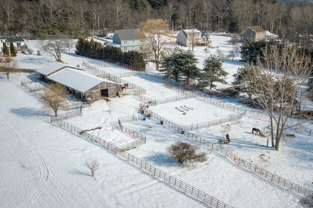 310 Cold Spring Road Belchertown, MA 01007 - Photo 1 of 26 Gallery Image 1