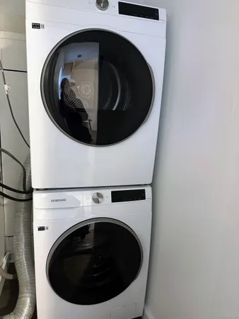 a close up view of washer and dryer