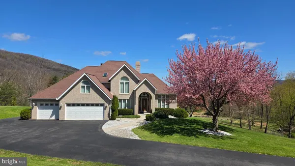 $840,000 | 887 Weires Avenue, La Vale, MD 21502