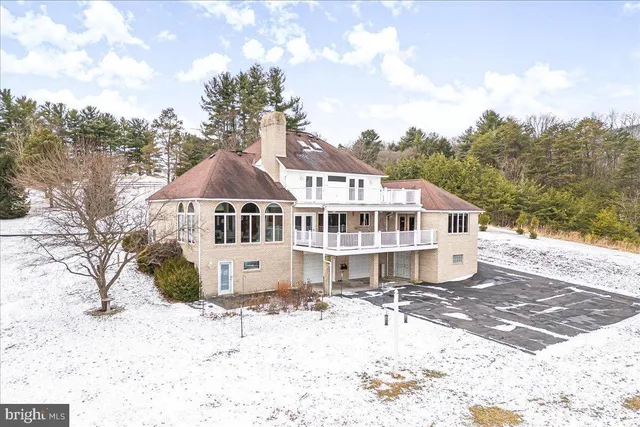 $875,000 | 887 Weires Avenue, La Vale, MD 21502