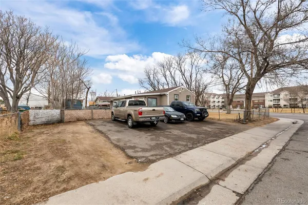 $775,000 | 5997 Magnolia Street, Commerce City, CO 80022