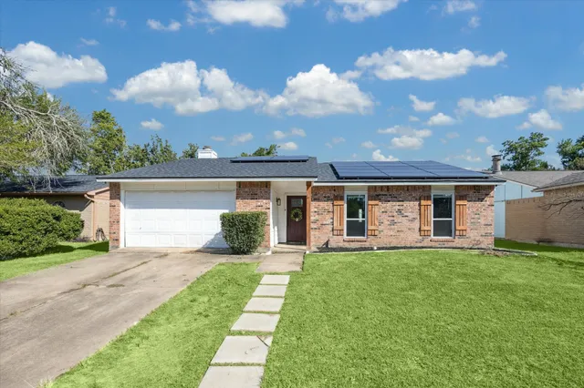 $195,000 | 24414 Broken Bow Lane, Hockley, TX 77447