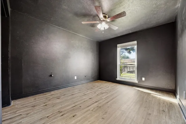 $195,000 | 24414 Broken Bow Lane, Hockley, TX 77447