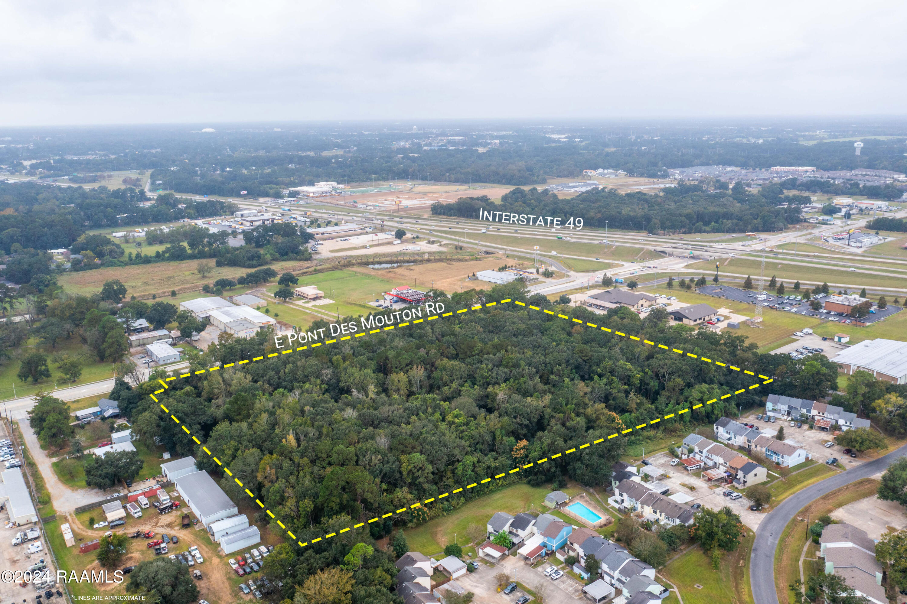 205 East Pont Des Mouton Road Lafayette, LA 70507 - Photo 3 of 14 205EPontDesMouton-3a