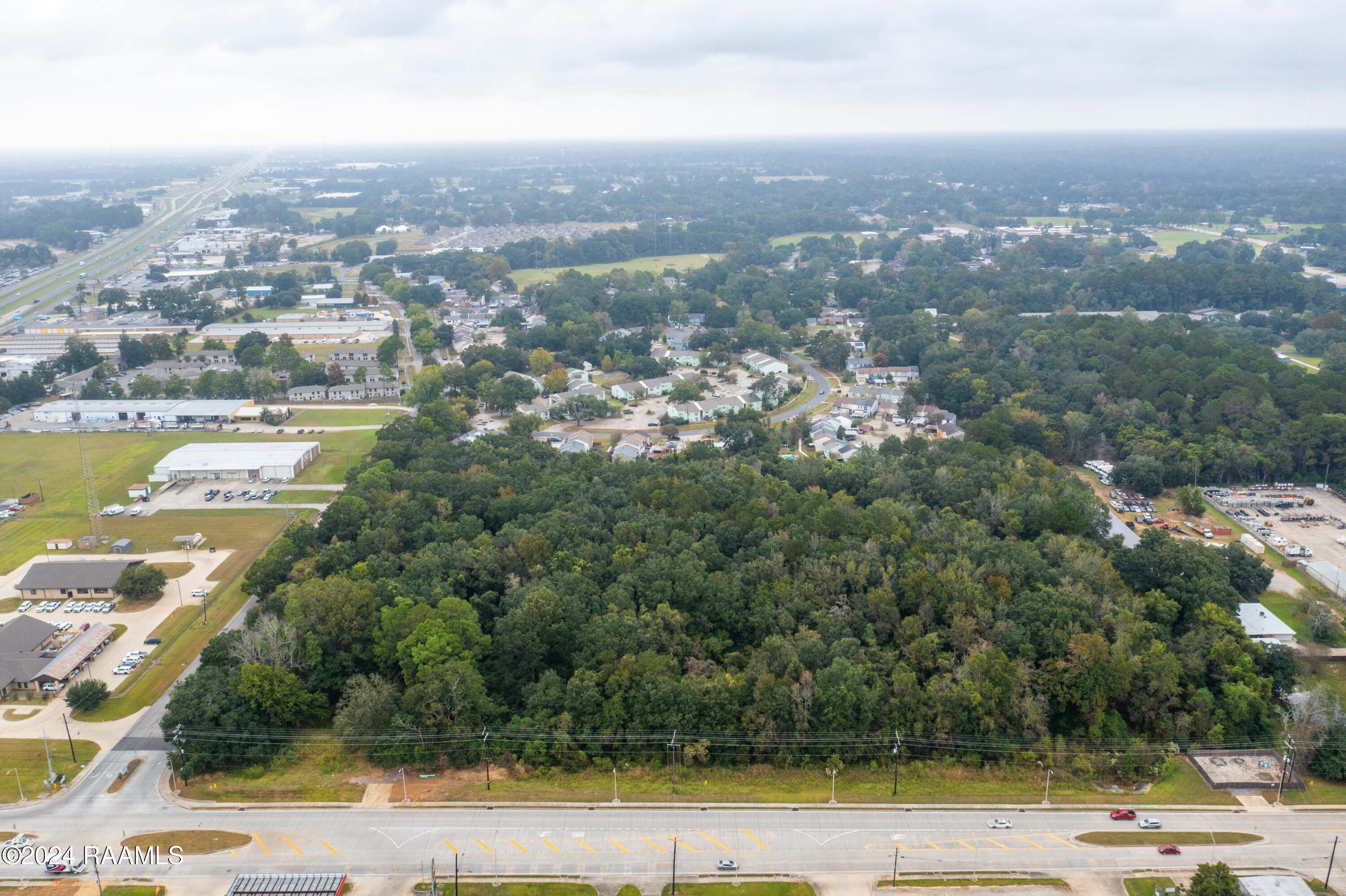 205 East Pont Des Mouton Road Lafayette, LA 70507 - Photo 8 of 14 205EPontDesMouton-5