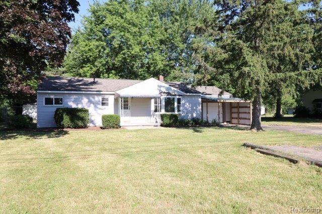5348 Linden Road Swartz Creek, MI 48473 - Photo 1 of 14 IMG_0894.jpg