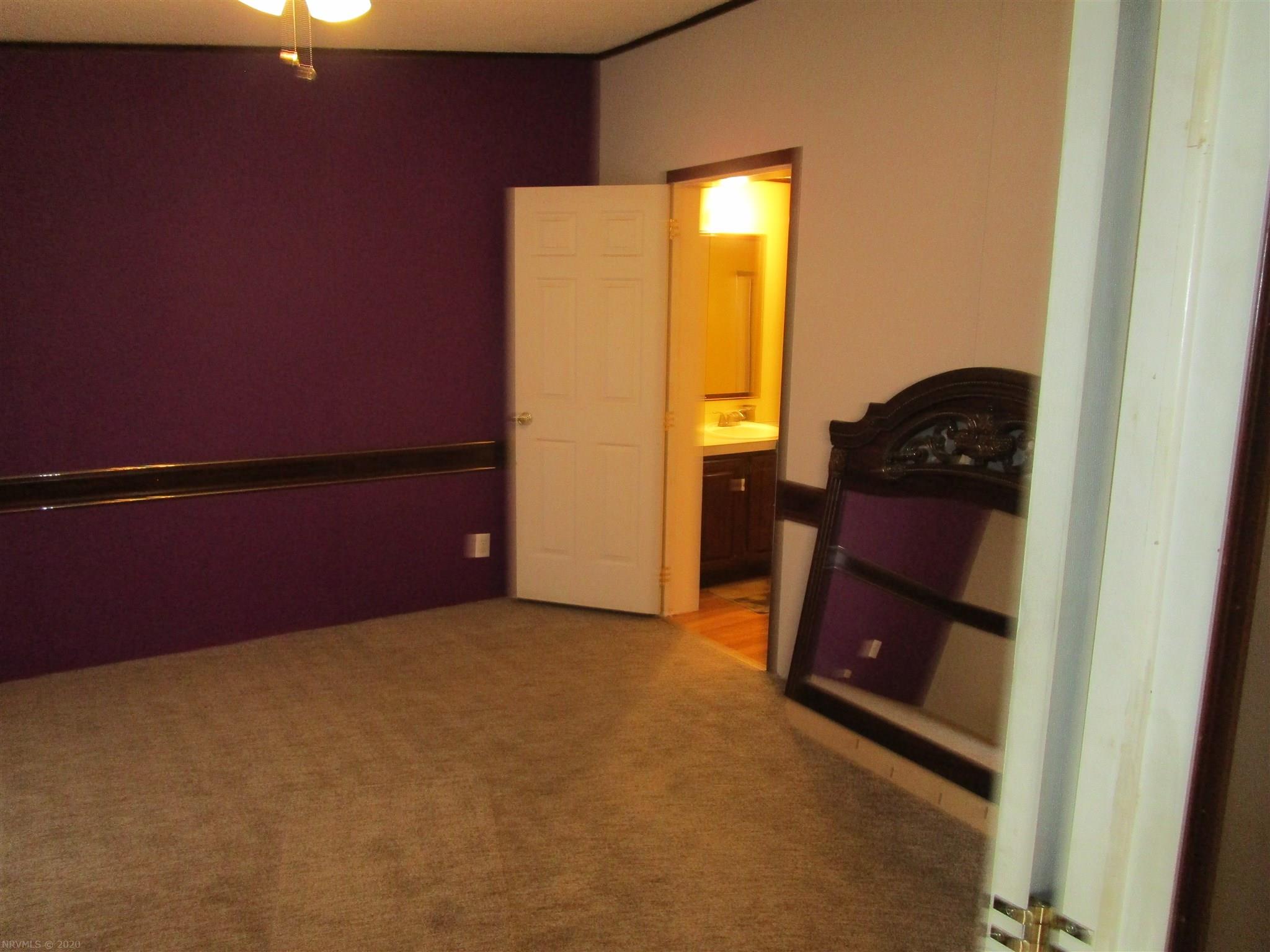 9720 Old Roanoke Road Elliston, VA 24087 - Photo 18 of 23 Gallery Image 18