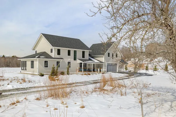 $1,350,000 | 549 Loomis Hill Road, Waterbury, VT 05677