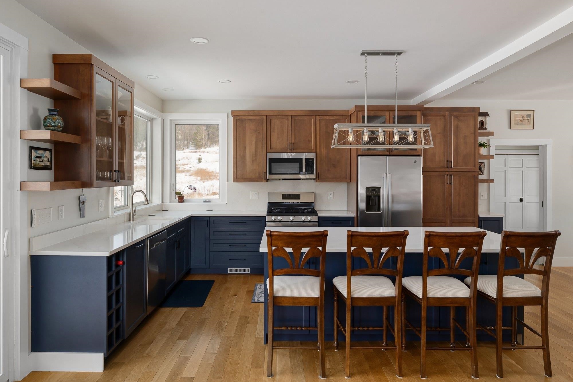 549 Loomis Hill Road Waterbury, VT 05677 - Photo 4 of 58