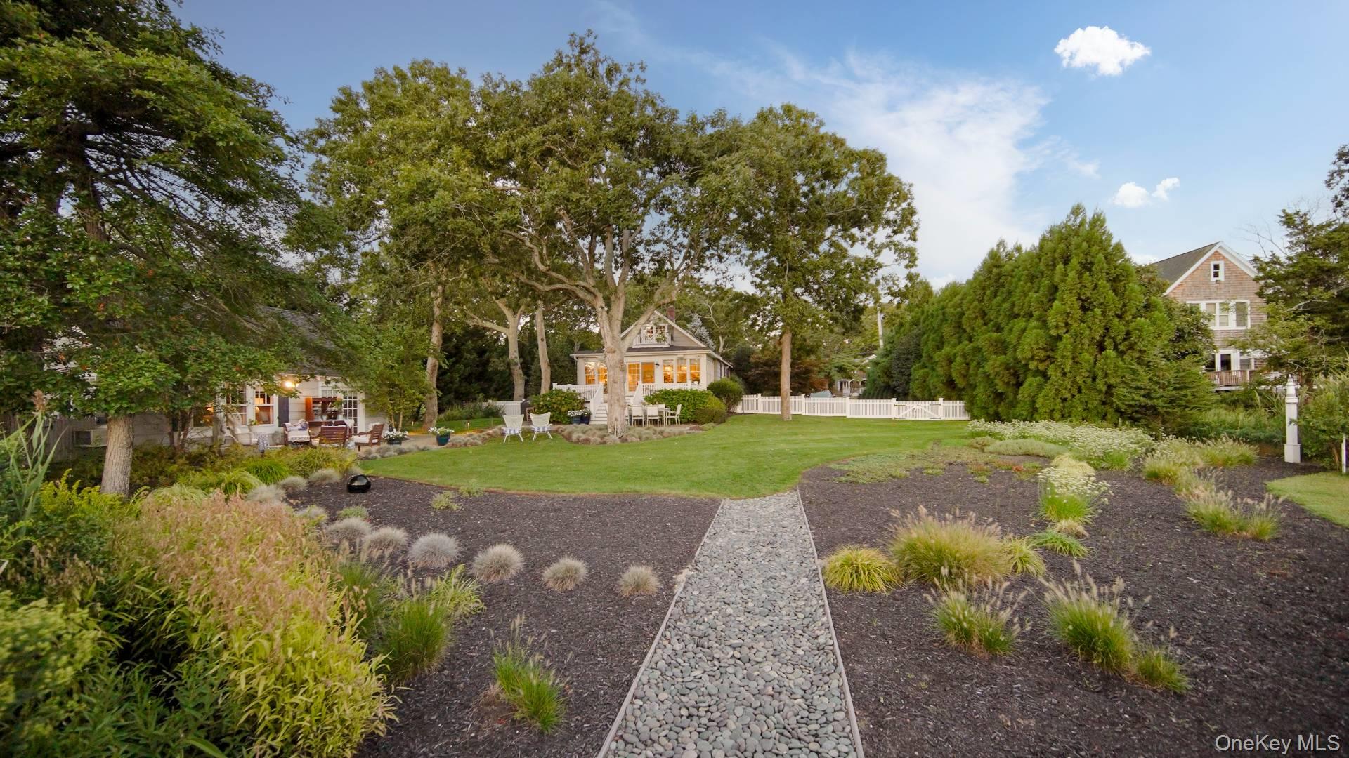 144 Springville Road Hampton Bays, NY 11946 - Photo 31 of 40