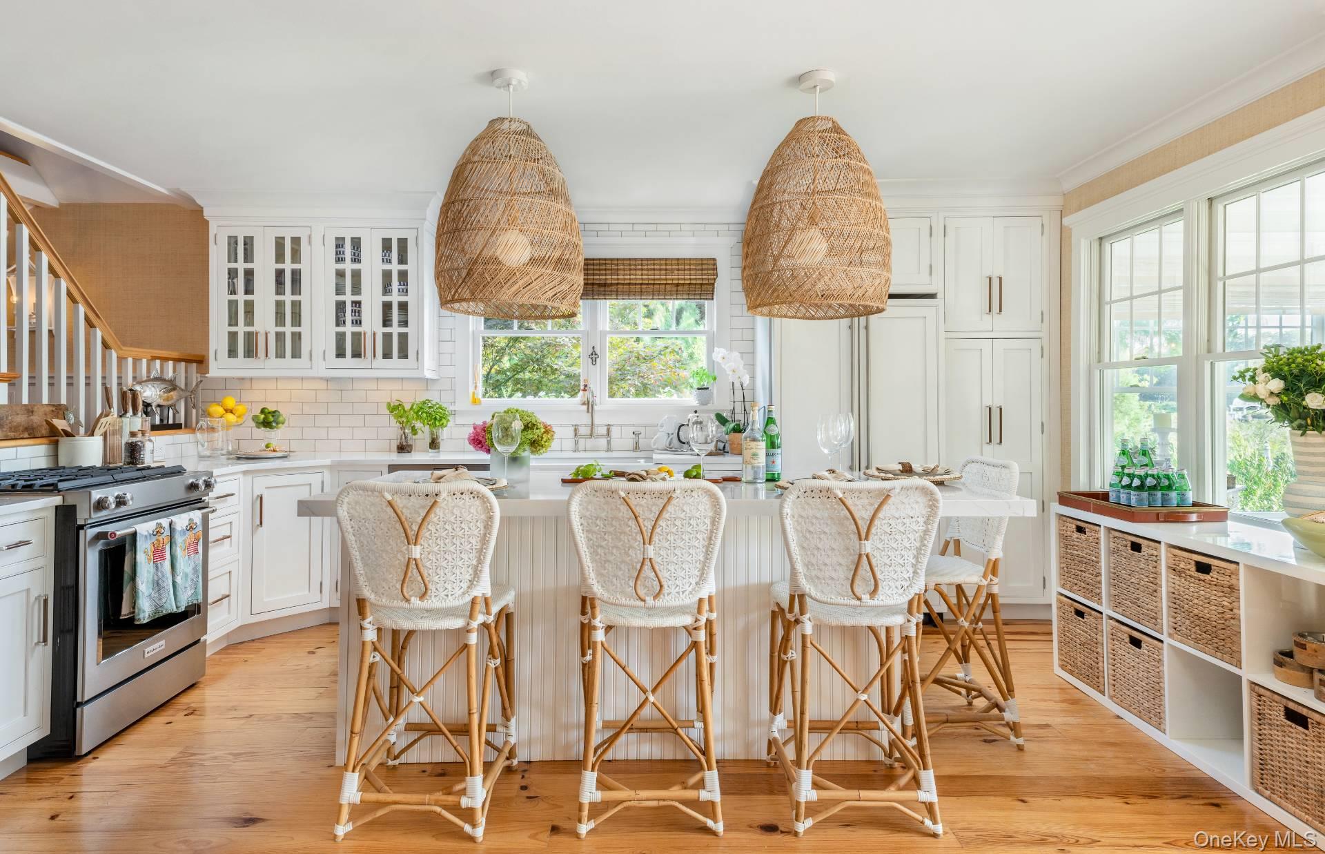 144 Springville Road Hampton Bays, NY 11946 - Photo 6 of 40