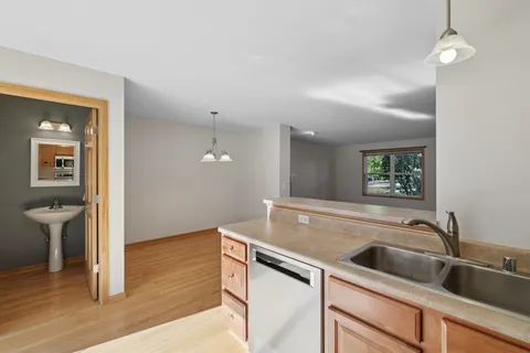 $345,000 | 711 Cricket Lane, Unit 3, Middleton, WI 53562