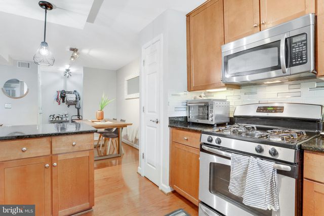 $538,000 | 4149 South Four Mile Run Drive, Unit 103, Arlington, VA 22204