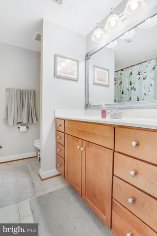 $538,000 | 4149 South Four Mile Run Drive, Unit 103, Arlington, VA 22204
