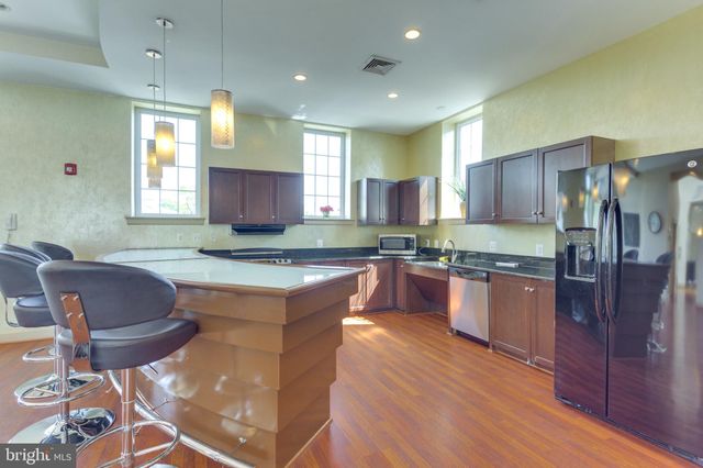 $538,000 | 4149 South Four Mile Run Drive, Unit 103, Arlington, VA 22204
