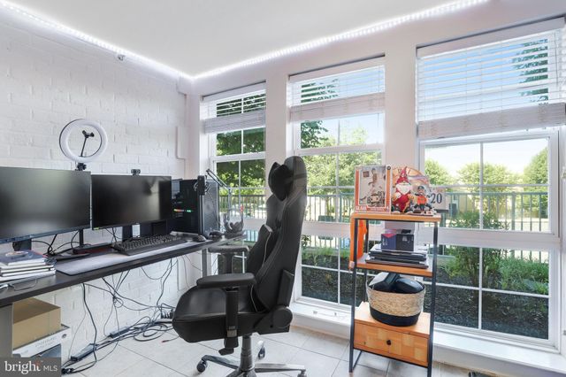 $538,000 | 4149 South Four Mile Run Drive, Unit 103, Arlington, VA 22204