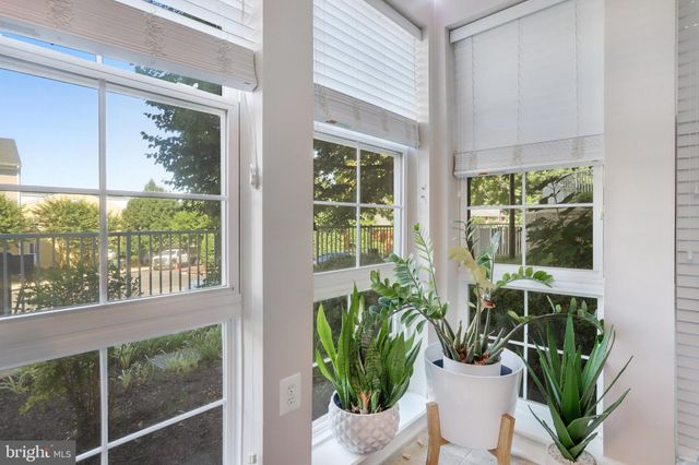 $538,000 | 4149 South Four Mile Run Drive, Unit 103, Arlington, VA 22204