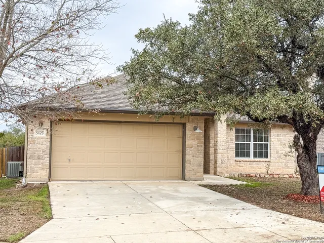 $305,000 | 5423 Southern Oaks, San Antonio, TX 78261