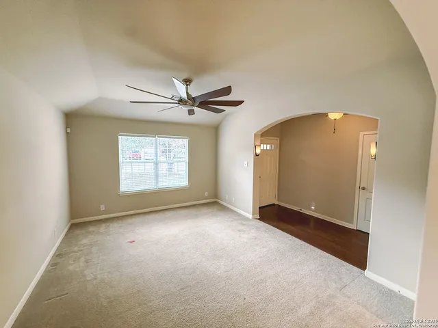 $305,000 | 5423 Southern Oaks, San Antonio, TX 78261