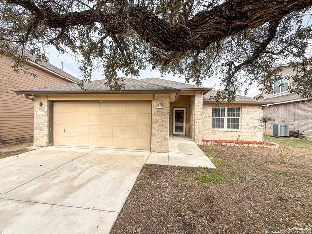 $305,000 | 5423 Southern Oaks, San Antonio, TX 78261